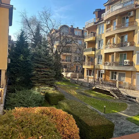 Apartment Great With 3 Bedrooms And 3 Underground Parking Spaces Sofia
